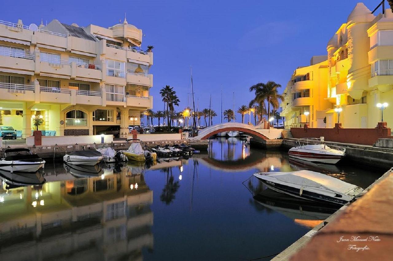 Bed & Breakfast In Villa Eden Palm Benalmadena Luaran gambar