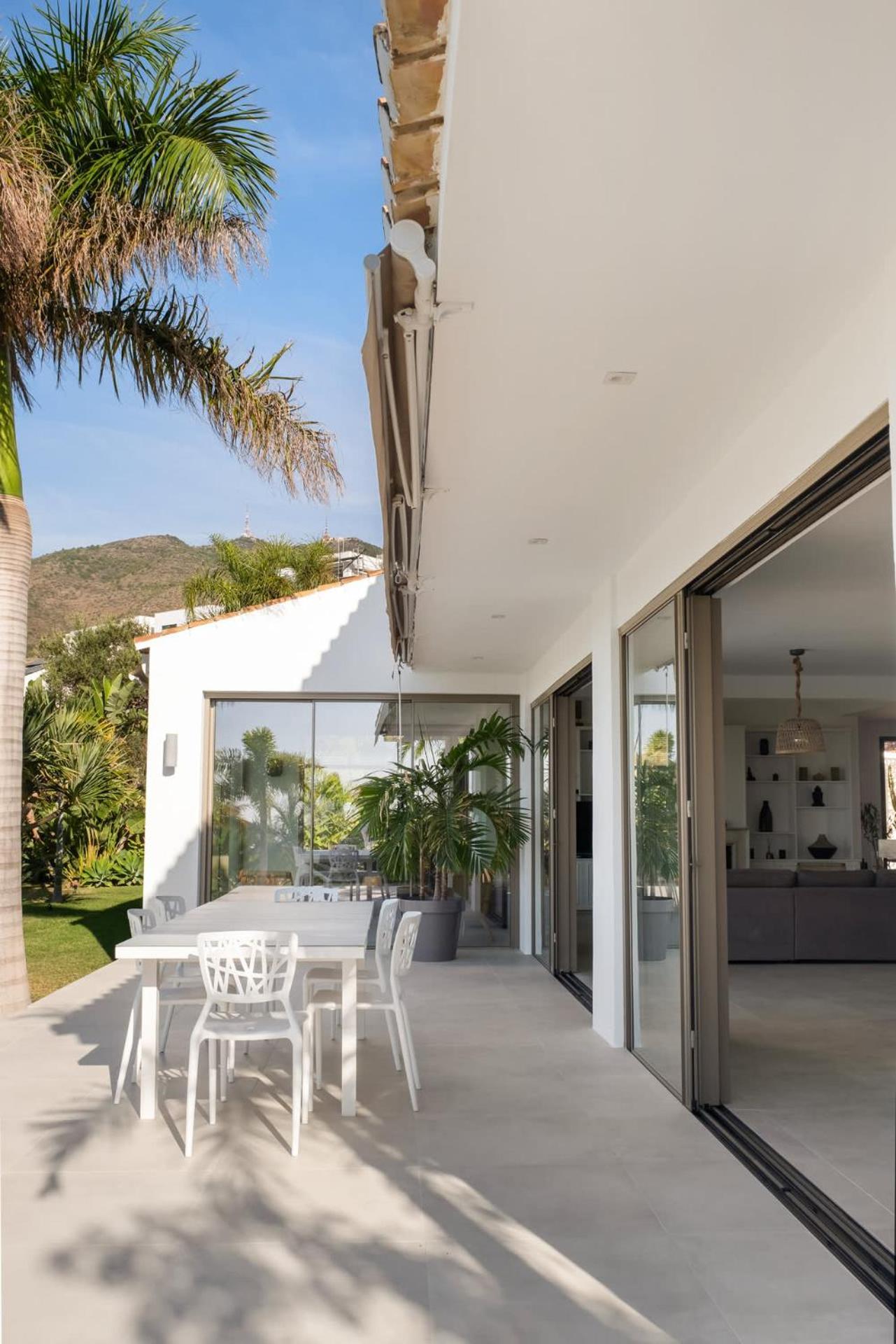 Bed & Breakfast In Villa Eden Palm Benalmadena Luaran gambar