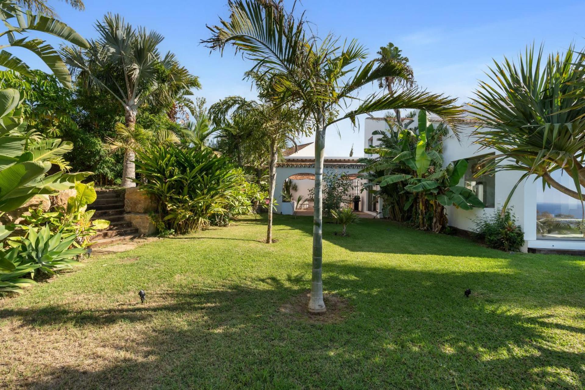 Bed & Breakfast In Villa Eden Palm Benalmadena Luaran gambar