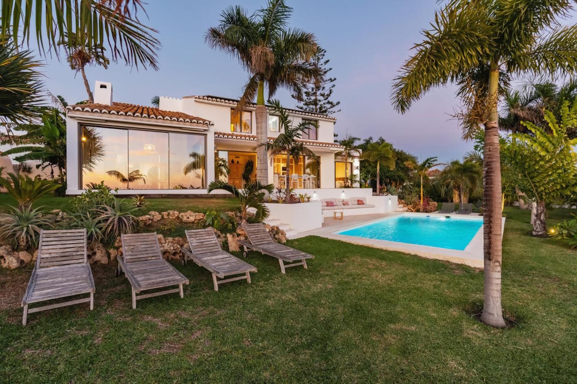 Bed & Breakfast In Villa Eden Palm Benalmadena Luaran gambar